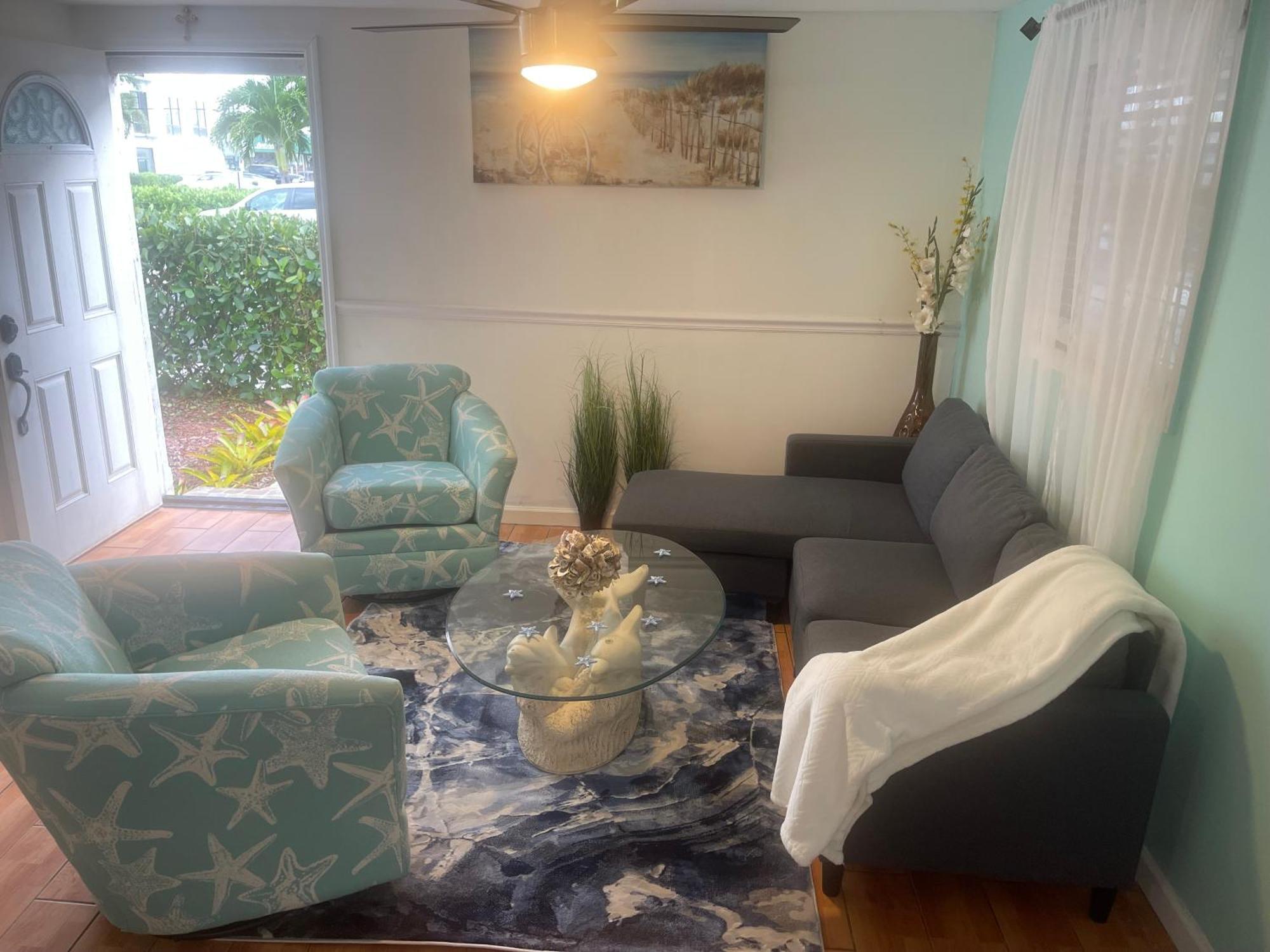 2Br Comfortable Downtown House Near Beach And More Уест Палм Бийч Екстериор снимка